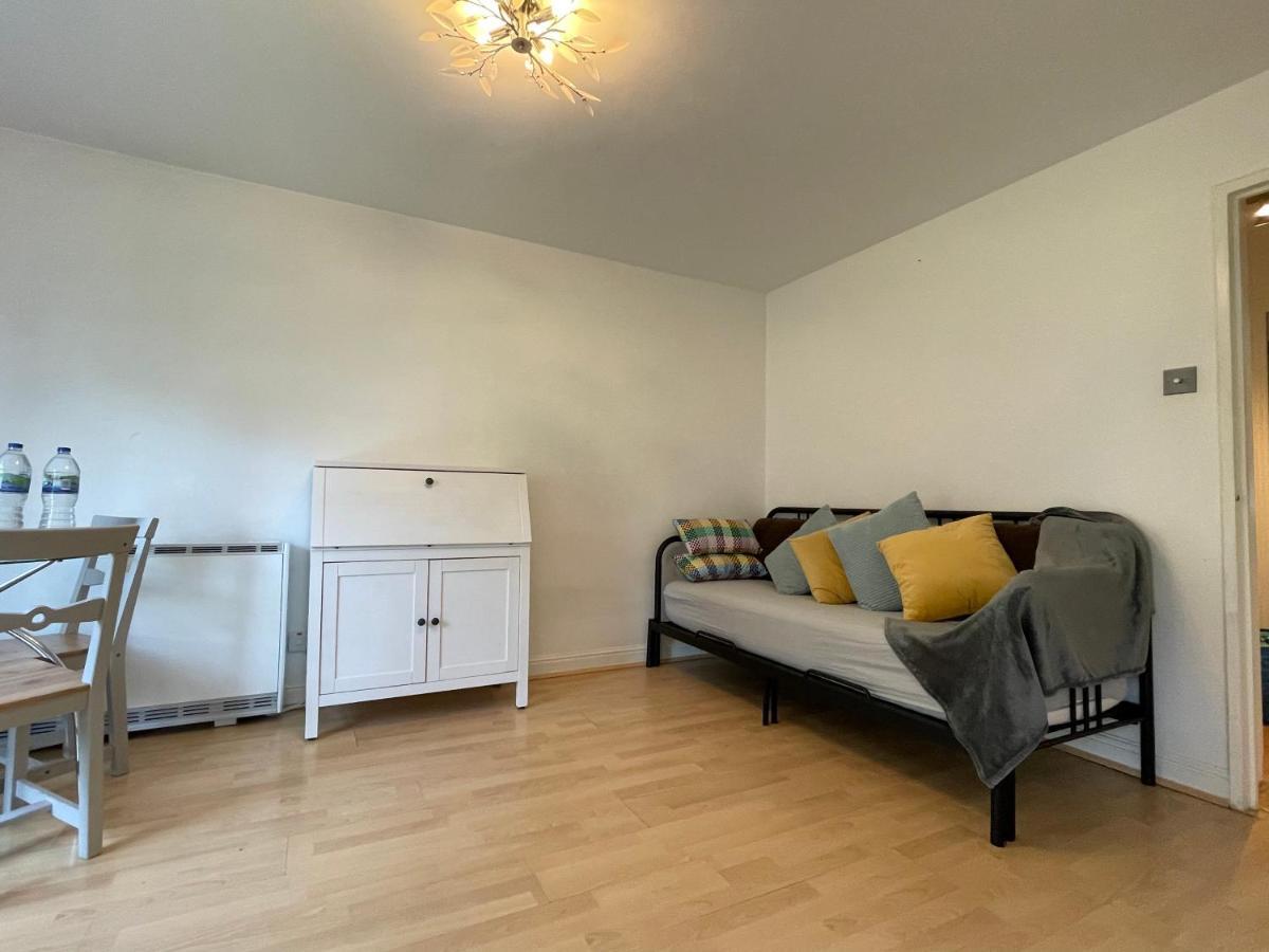 Surrey Docks Se16 Near Canada Water N Easy Access Canary Wharf London Exterior photo